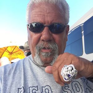 Meet your Posher, Wayne